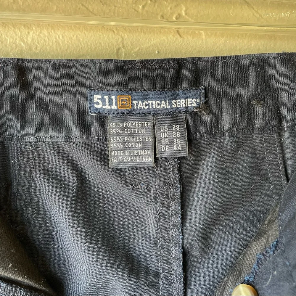 Men’s 5.11 tactical shorts navy 28